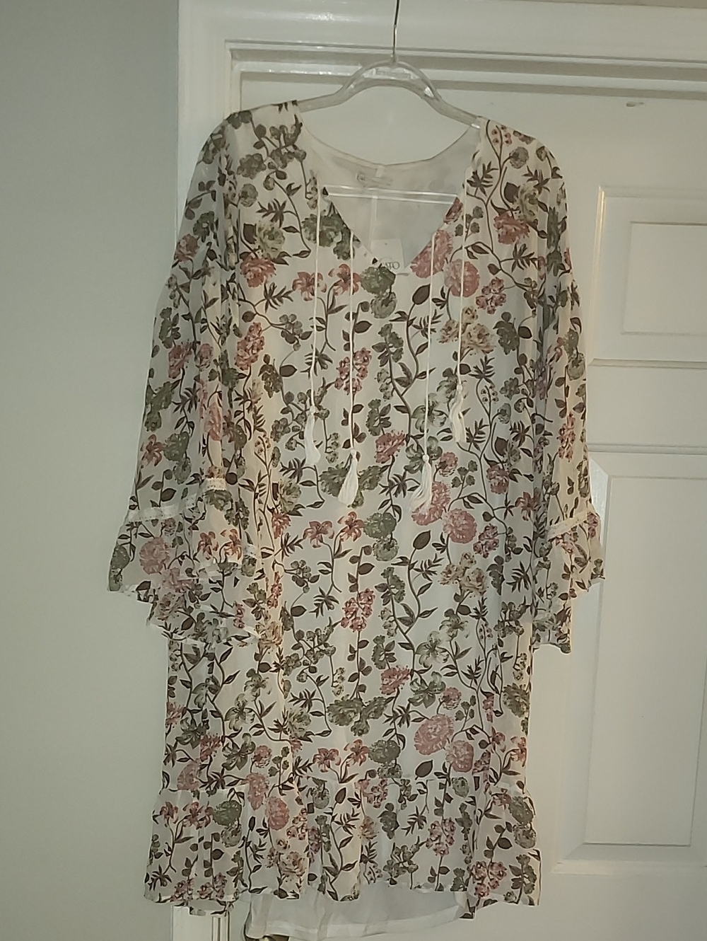 Cato Cream Floral Tie-Neck Tunic with Pink & Green Print